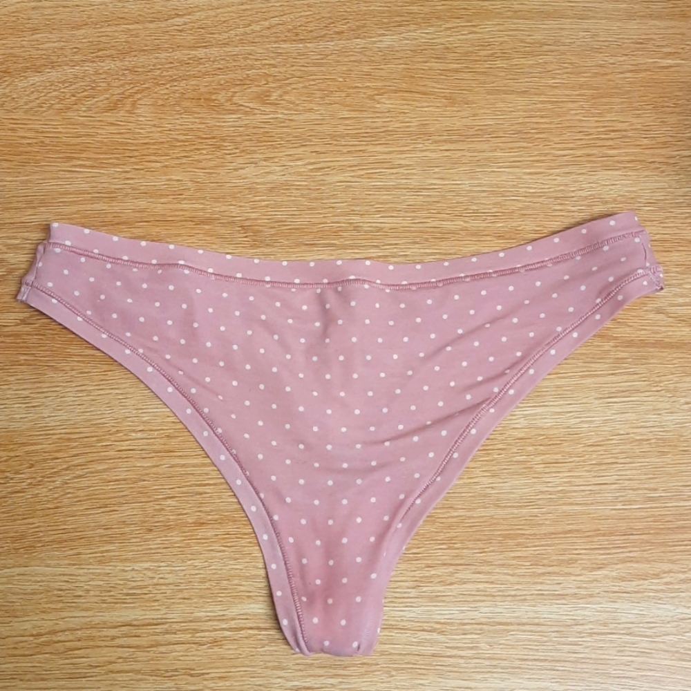 Polka dot thong from gap